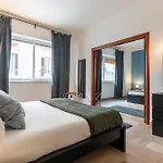Fourooms - Principe Amedeo 3* バーリ