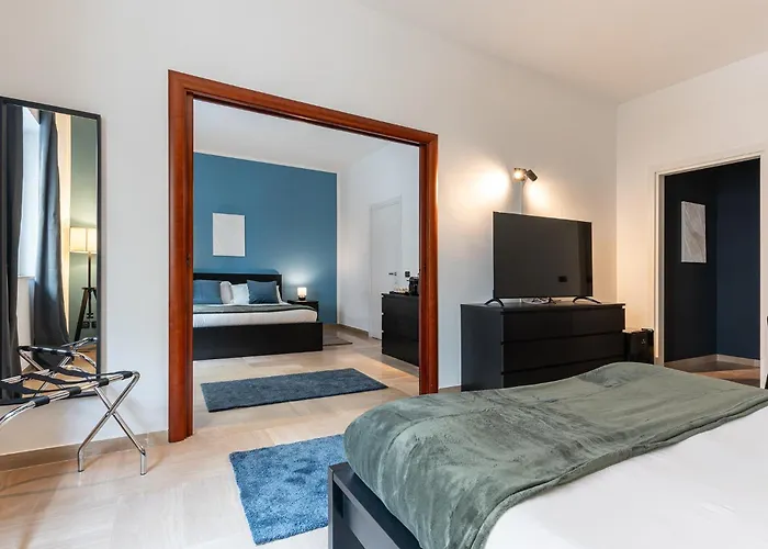 Fourooms - Principe Amedeo Πανσιόν