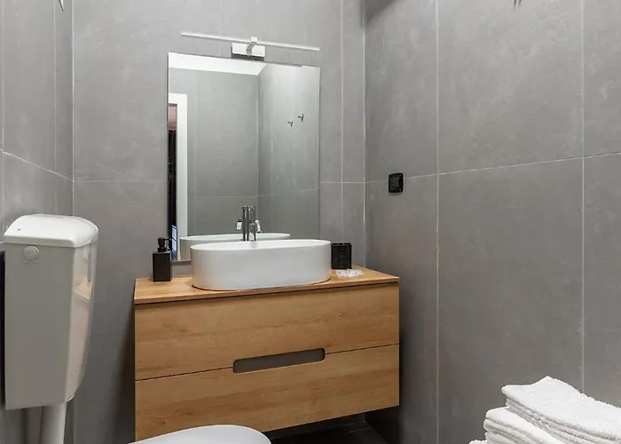 Πανσιόν Fourooms - Principe Amedeo